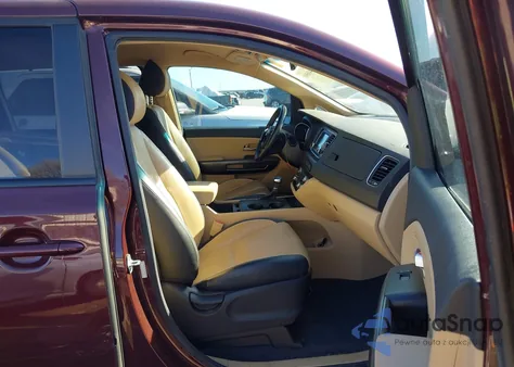 2017 Kia Sedona Lx z USA, uszkodzony, nr VIN KNDMB5C1XH6320142